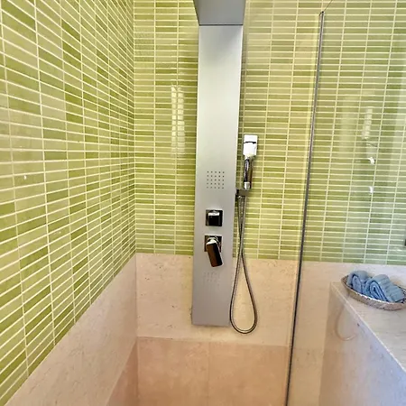 Villa Corcovada Vitoria With Private Pool *