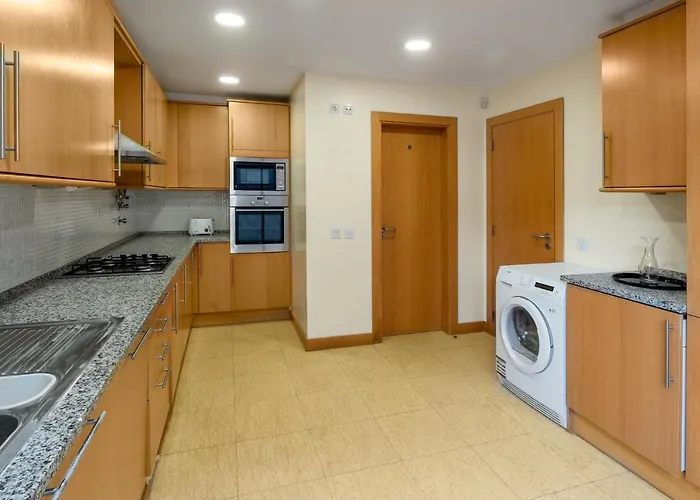 Villa Corcovada Vitoria With Private Pool Albufeira